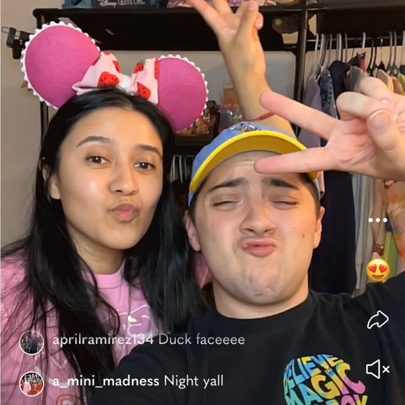 Sean is LIVE!!! 🦥 - Picture 6 of 7